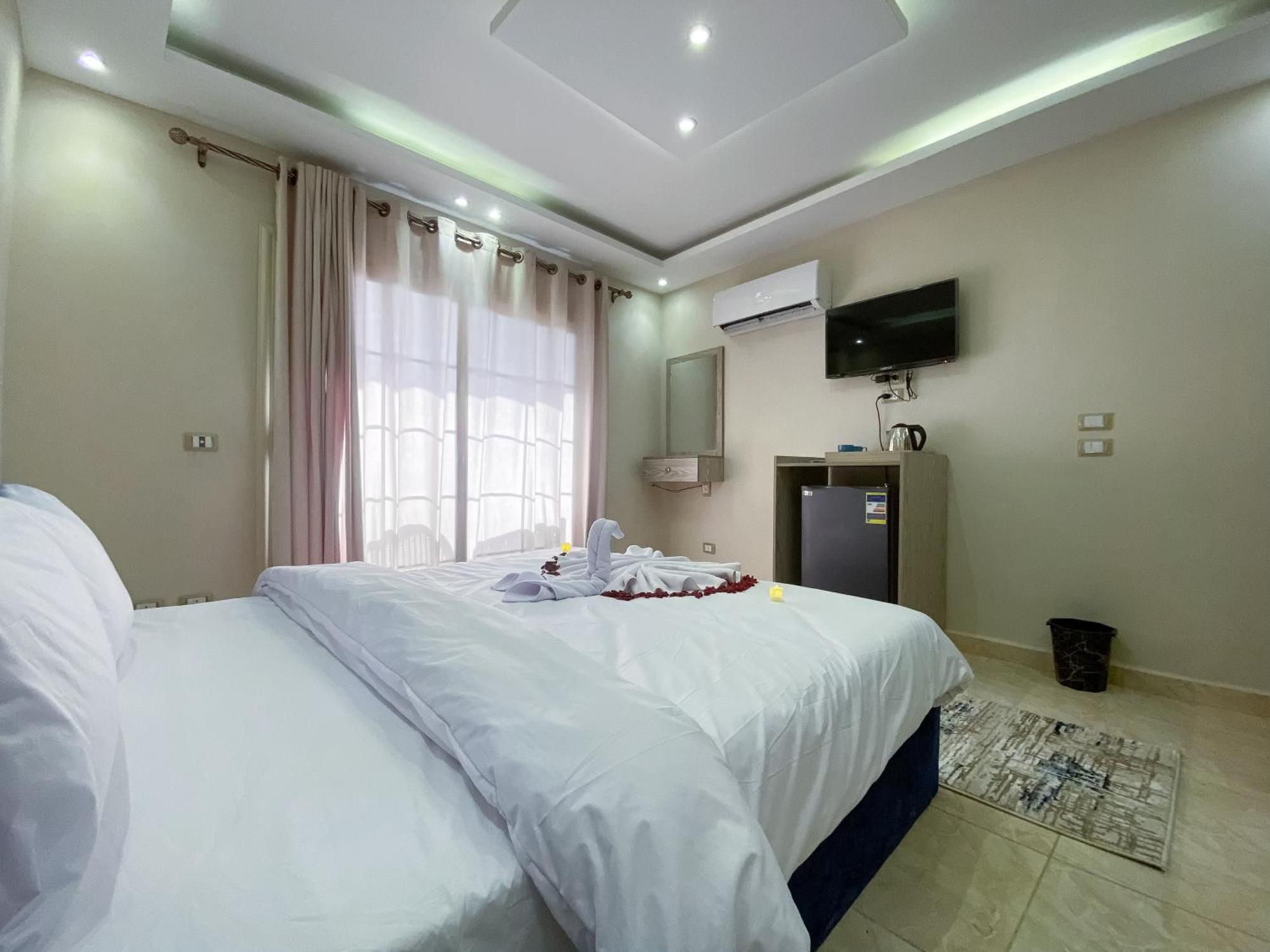 Young Pharaoh View Inn Cairo Exterior photo