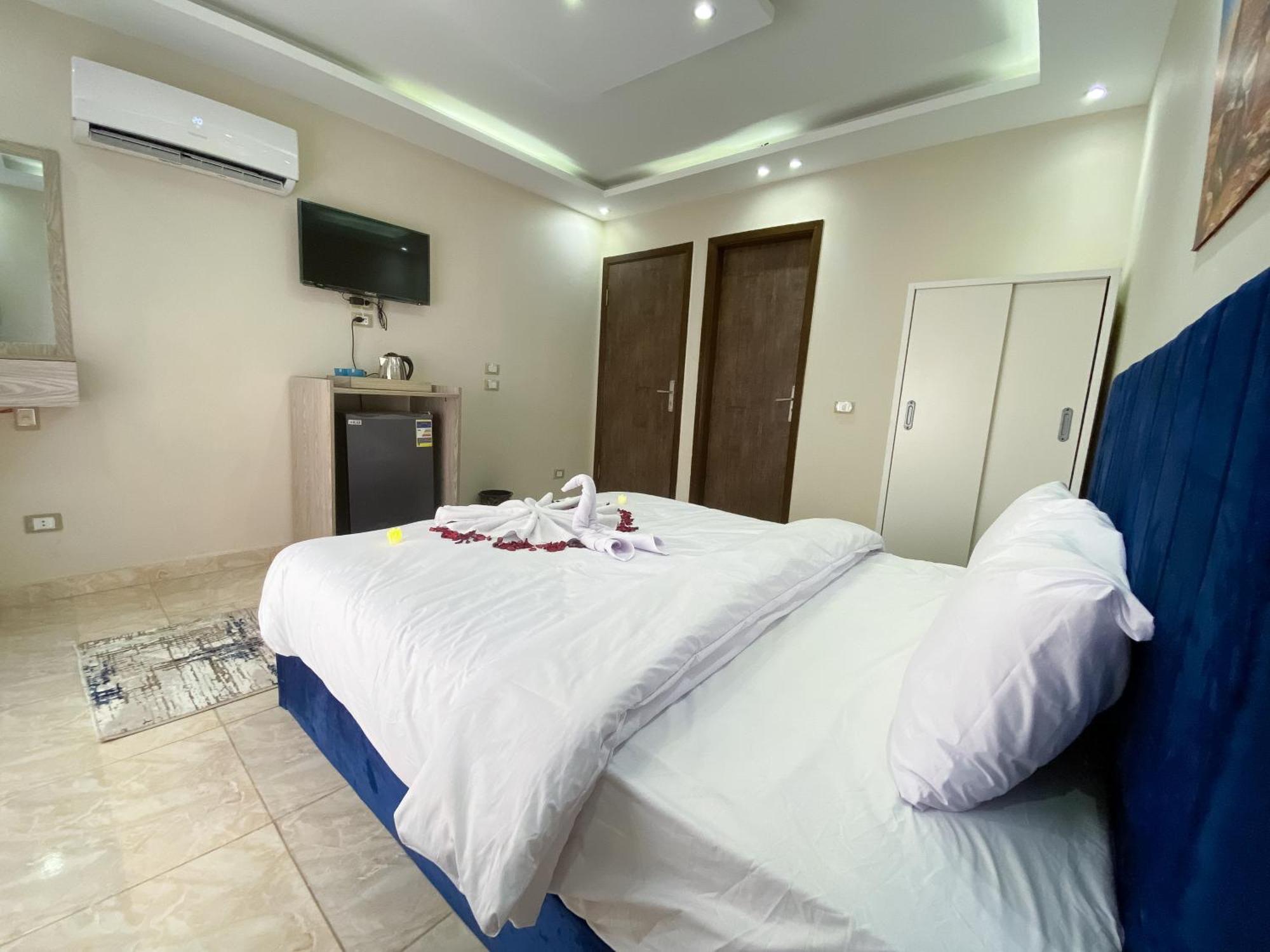 Young Pharaoh View Inn Cairo Exterior photo