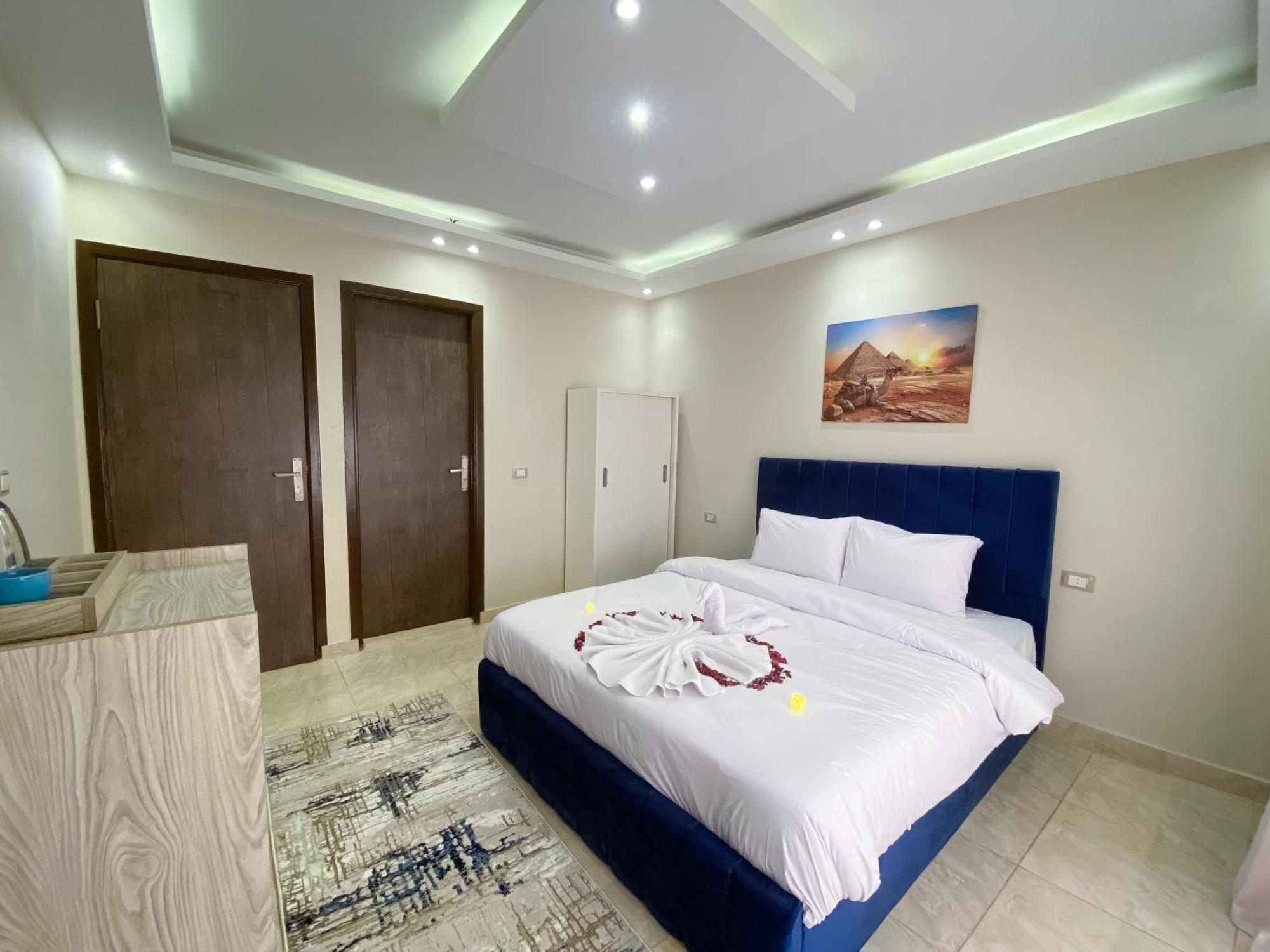 Young Pharaoh View Inn Cairo Exterior photo